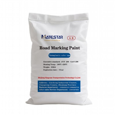 Valge joonega värv teedele